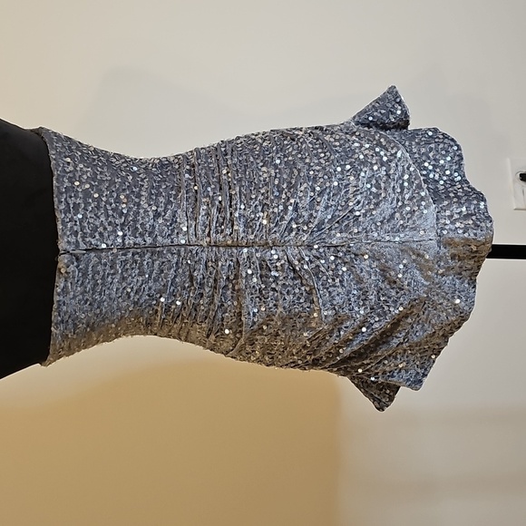 Edikted Siena Sequin Strapless Minidress Size Medium - Picture 2 of 10